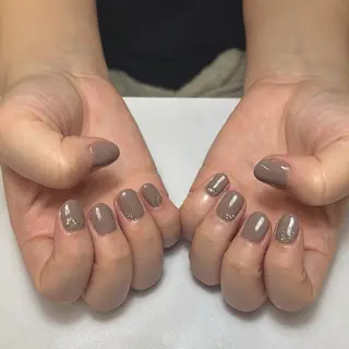 ネイル ネイルサロンエーナインイオン西町店所属・大館 萌香のネイルデザイン