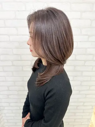 ミディアム アビリタ 警固のヘアスタイル