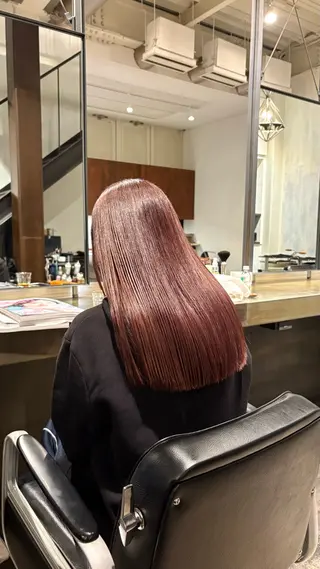 ロング カラー ecru所属・RINTO/ 北浦和/艶カラーのヘアスタイル