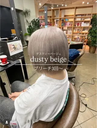 ミディアム カラー ハイトーンカラー / 美髪矯正/出口優斗のヘアスタイル