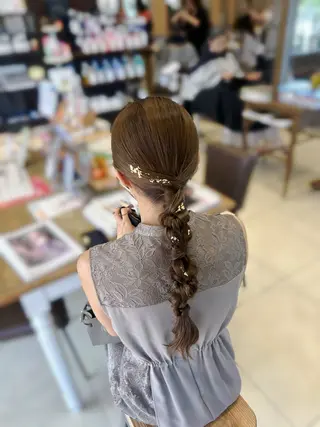 ヘアアレンジ 山村紗慧/透明感カラ ー/クロスパーマのヘアスタイル