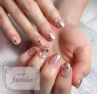 ネイル -nailroom- familiaのネイルデザイン