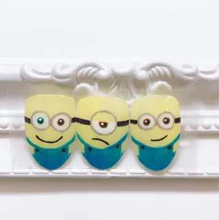 ネイル NAILSALON Flura所属・NailSalon Fluraのネイルデザイン