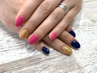 ネイル charme所属・. SHIORIのネイルデザイン