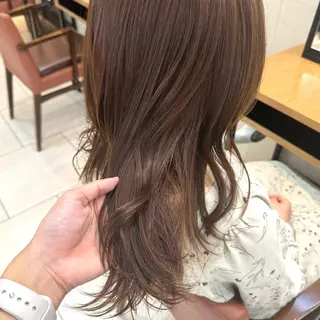 セミロング カラー 透明感カラー/レイ ヤー/Nana🌈のヘアスタイル