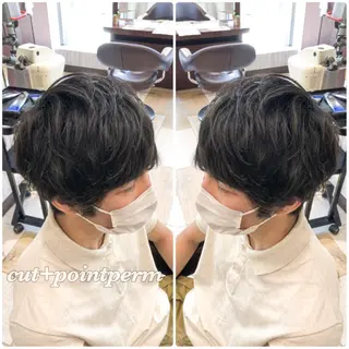 ショート パーマ メンズ ツイスパ/メンズ特化 🦋𝑺𝑶𝑵𝑬のヘアスタイル