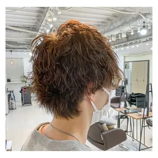 パーマ メンズ 前田 健太のヘアスタイル