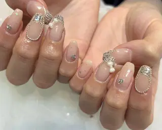 ネイル AKANE 🧴のネイルデザイン