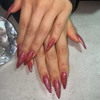 ネイル One Na1l ゆい☺︎のネイルデザイン