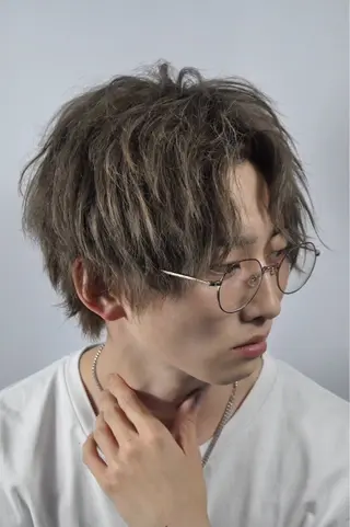 ミディアム カラー パーマ メンズ 武井 凌のヘアスタイル