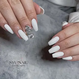 セミロング SYU'NAIL /YUKIのネイルデザイン
