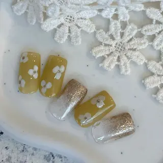 ネイル Privatesalon Colorer所属・Colorer AYAKOのネイルデザイン