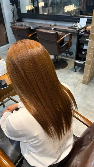 セミロング Levi Hair Salon所属・りん/神楽坂 English okのヘアスタイル