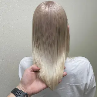 セミロング カラー パーマ ヘアアレンジ メンズ キッズ ネイル マツエク・マツパ 髪質改善🇰🇷 レイヤーカット/梅田のヘアスタイル