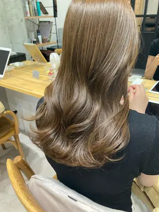 セミロング ✨色持ちの良い艶 カラー✨蟹江真世のヘアスタイル