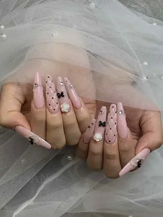 ネイル Iconic所属・Iconic Nailのネイルデザイン