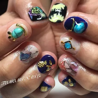 ネイル private salon TOMOMINAILs所属・TOMOMI NAILsのネイルデザイン