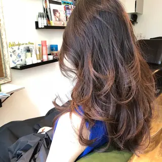 カラー 吉川　ミチオ 【SHIKIO】のヘアスタイル