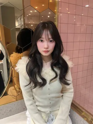 ロング カラー Minami🤍ྀི 髪質改善／新宿／のヘアスタイル