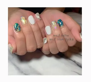 ネイル ﾈｲﾙﾙｰﾑﾘｯｶ 𝐦𝐚𝐲𝐮のネイルデザイン