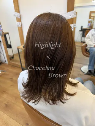 ミディアム 艶ハイトーン🔆 ️️️安座間 希のヘアスタイル