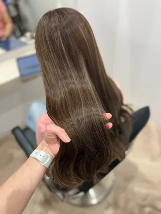 ロング カラー 🫧ぷる艶カラー🫧 Yuubi🦩のヘアスタイル