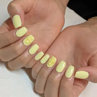 ネイル ジェヌインネイル 河内のネイルデザイン