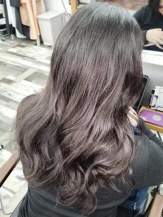 ミディアム 髪質改善🪽 森川☜⁠ ☜⁠ のヘアスタイル