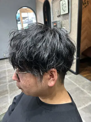 ショート メンズカット／パーマ 中 有晴のヘアスタイル