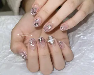 ネイル RINA 🤍のネイルデザイン