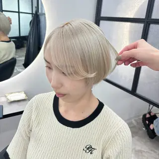 ショート カラー Ren. 🦋デザインカラーのヘアスタイル