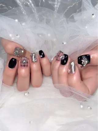 ネイル Nails by Akariのネイルデザイン