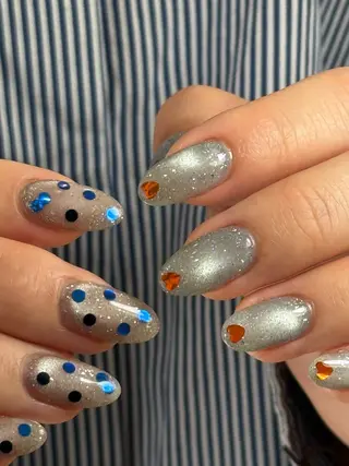 ネイル neouv所属・NEOUV_ mikuのネイルデザイン