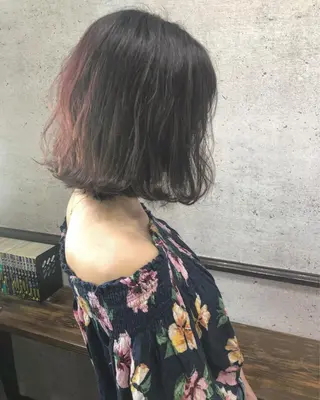 ショート カラー 江原 彩華のヘアスタイル