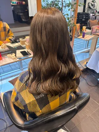 ロング カラー ハヤシ ルカのヘアスタイル