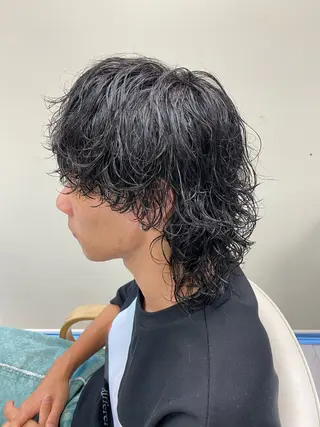 ミディアム パーマ メンズ 🌴パーマオタク🌴 長谷川　諒佑🌈のヘアスタイル