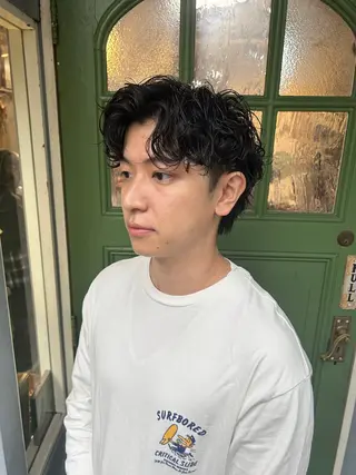 ショート パーマ メンズ 清水千優/パーマ/透 明感カラー/メンズのヘアスタイル