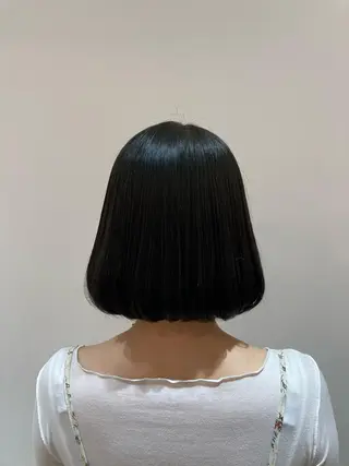 ショート カラー 前田 梨沙のヘアスタイル