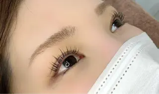 マツエク・マツパ カットスタジオピエロ所属・若江岩田マツエク SUNのマツエク・マツパデザイン