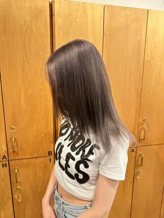 ミディアム 野上 麗のヘアスタイル