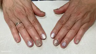 ネイル ewt miniのマツエク・マツパデザイン