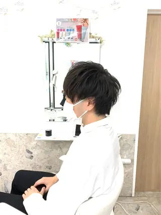 ショート メンズ ハイライト&曲がる 縮毛矯正特化 玉置のヘアスタイル