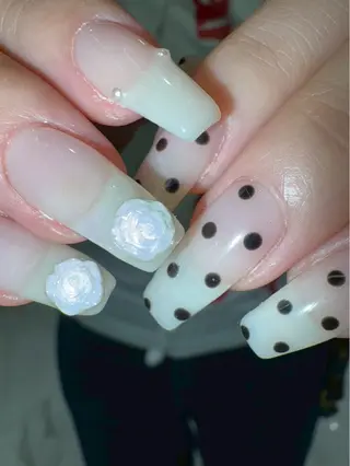 ネイル レイヤー／マツエク 💋𝑨𝑵𝑵𝑨のヘアスタイル