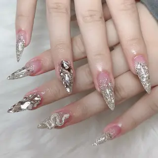 ネイル Private Nail Salon　EM所属・Nail salon EM（エム）千葉のネイルデザイン