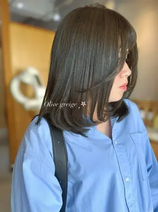 ミディアム miloc🫧 MOMOYOのヘアスタイル