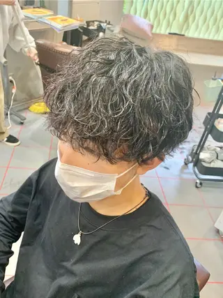 ショート パーマ メンズ メンズサロン　アソビ所属・【扱いやすいパーマ】 眞鍋拓己のヘアスタイル