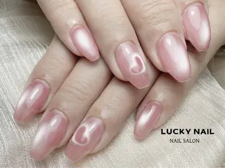 ネイル 宇 田川のネイルデザイン