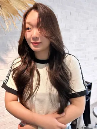 ロング col oodori所属・宮川 あかりのヘアスタイル