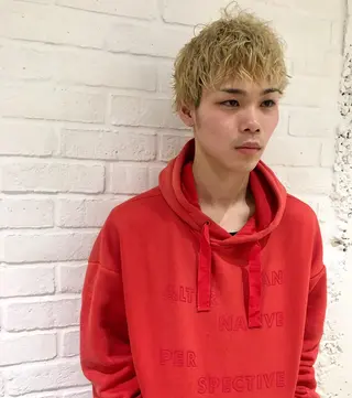 ショート メンズ Fuuu《フゥ》所属・シノザキ シンゴのヘアスタイル