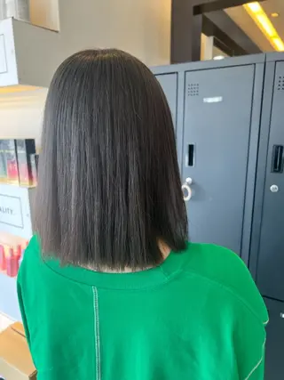 ミディアム カラー 🥀ダブルカラー/ 艶カラー🥀ユイキのヘアスタイル